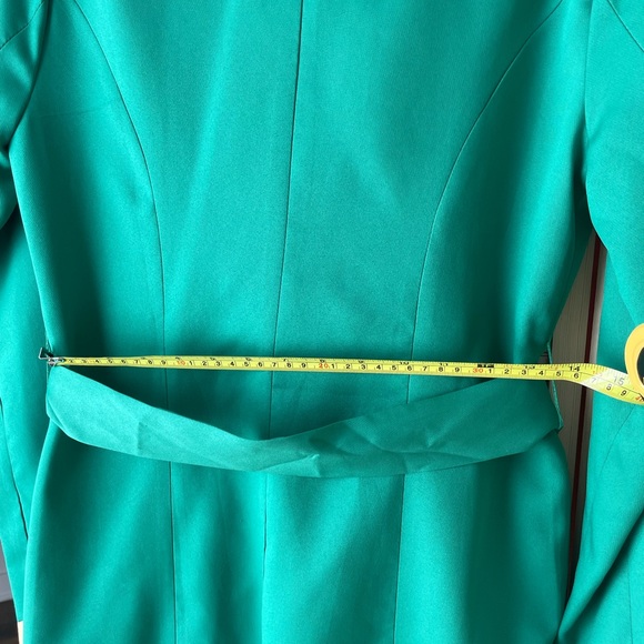 Green Jacket trench coat - Picture 7 of 9